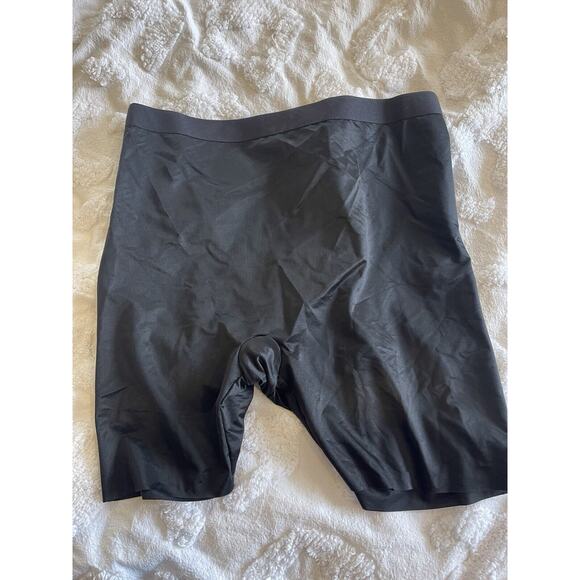 Spanx SPANXshape Invisible Girl Short Black NWOT L - Picture 4 of 5